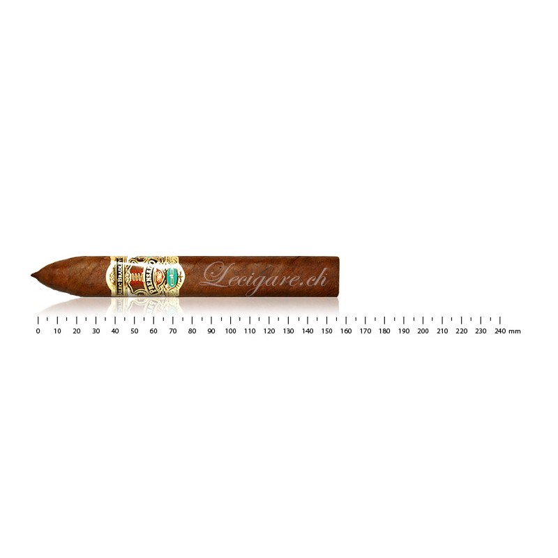 Alec Bradley Prensado Torpedo